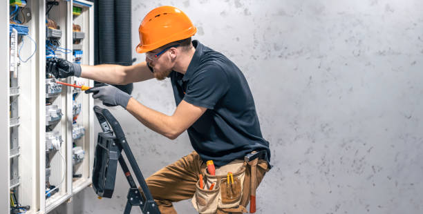 Best Circuit Breaker Repair  in Ritzville, WA